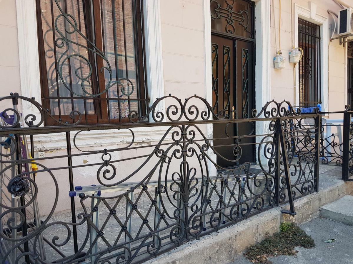 Comfortable Flat In Central Tbilisi Esterno foto